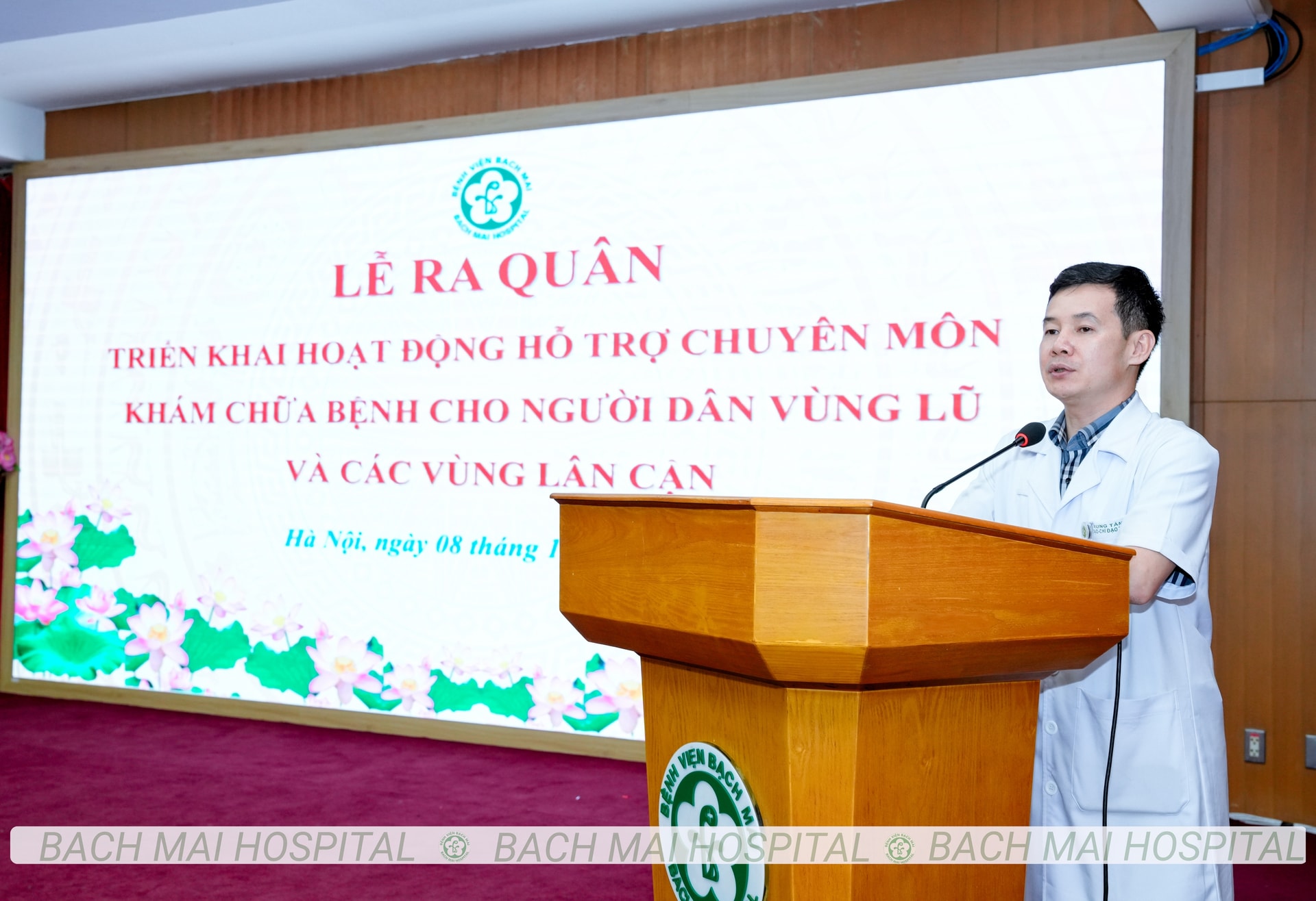 Chiến sĩ áo trắng Bạch Mai lên đường hỗ trợ đồng bào, đồng nghiệp vùng bão lũ- Ảnh 3. Chiến sĩ áo trắng Bạch Mai lên đường hỗ trợ đồng bào, đồng nghiệp vùng bão lũ- Ảnh 3.