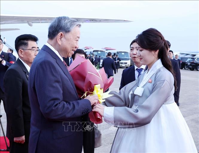 Tổng Bí thư Tô Lâm bắt đầu thăm cấp Nhà nước tới Triều Tiên- Ảnh 3. Tổng Bí thư Tô Lâm bắt đầu thăm cấp Nhà nước tới Triều Tiên- Ảnh 3.
