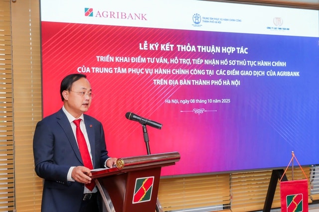 Agribank và Trung tâm Phục vụ Hành chính công TP Hà Nội hợp tác triển khai mô hình hỗ trợ người dân thực hiện dịch vụ công tại điểm giao dịch của ngân hàng- Ảnh 3.