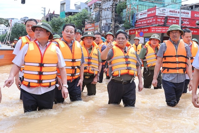 Chính phủ vào cuộc quyết liệt, giúp người dân sớm ổn định sau thiên tai- Ảnh 1. Chính phủ vào cuộc quyết liệt, giúp người dân sớm ổn định sau thiên tai- Ảnh 1.