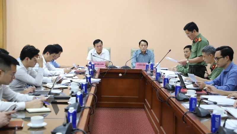 Đoàn công tác Bộ Công an làm việc về tiến độ xây dựng Bộ chỉ số an ninh, an toàn quốc gia tại Bộ Y tế- Ảnh 1. Đoàn công tác Bộ Công an làm việc về tiến độ xây dựng Bộ chỉ số an ninh, an toàn quốc gia tại Bộ Y tế- Ảnh 1.