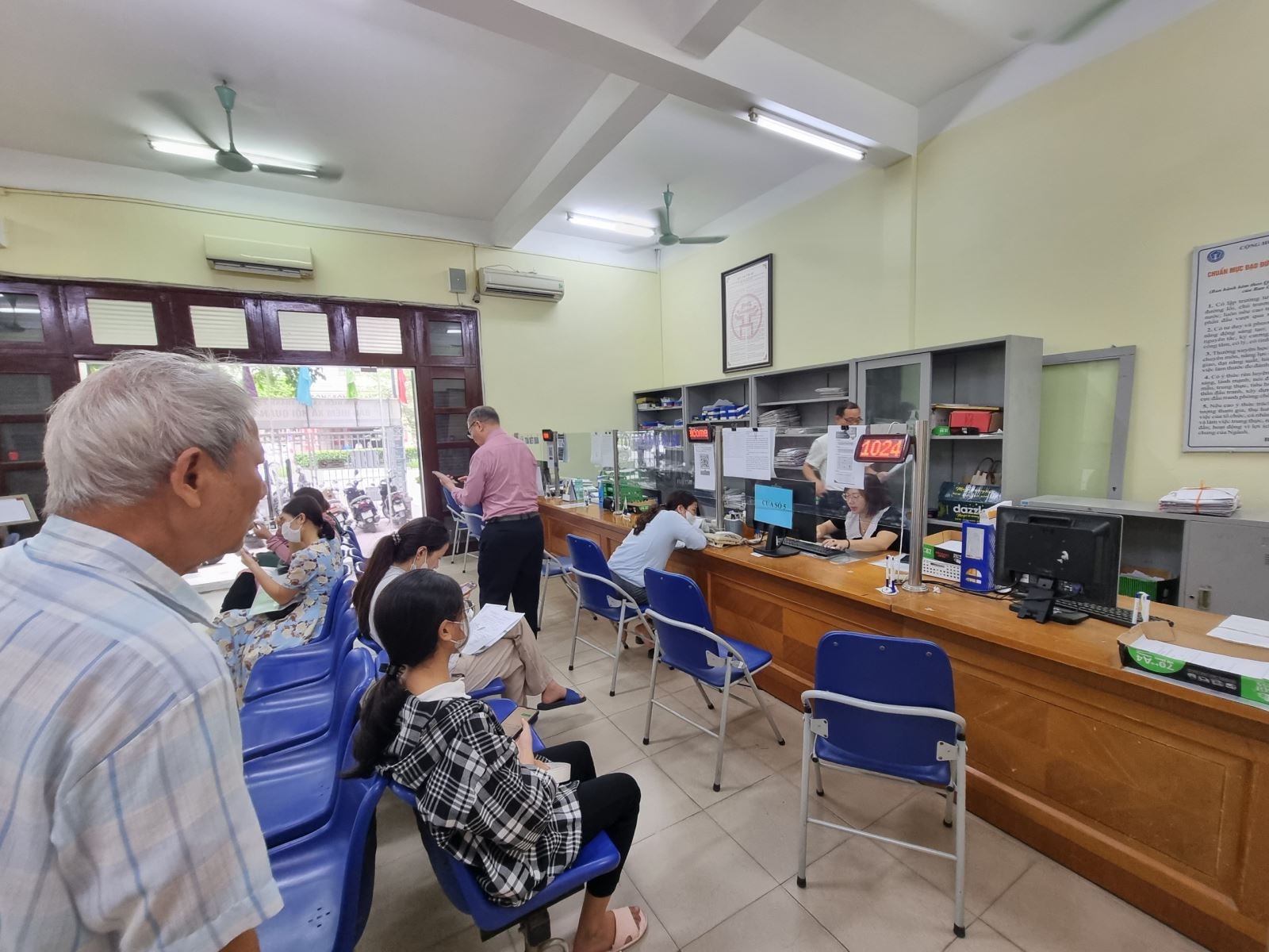 Doanh nghiệp giải thể, muốn xác nhận thời gian đã tham gia BHXH, cần những giấy tờ gì?- Ảnh 1.