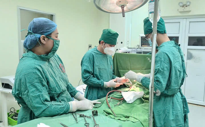 Bộ Y tế đề xuất phương án sắp xếp, sáp nhập bệnh viện, trường đại học, khối phòng bệnh- Ảnh 1. Bộ Y tế đề xuất phương án sắp xếp, sáp nhập bệnh viện, trường đại học, khối phòng bệnh- Ảnh 1.