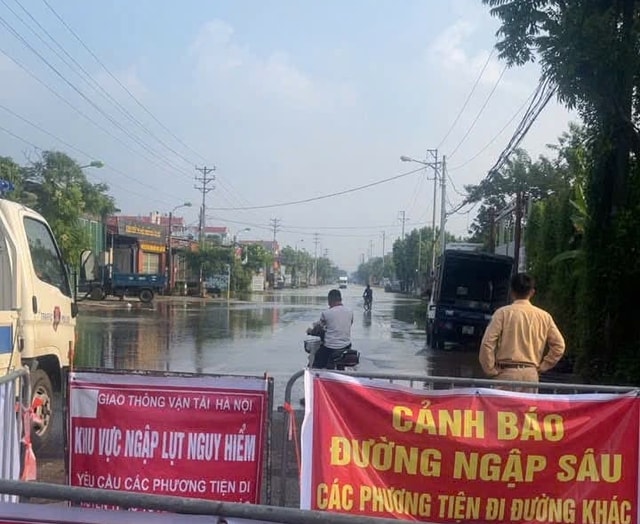 Cập nhật tình hình ngập lụt trên cao tốc Hà Nội - Thái Nguyên hôm nay 10/10- Ảnh 1. Cập nhật tình hình ngập lụt trên cao tốc Hà Nội - Thái Nguyên hôm nay 10/10- Ảnh 1.