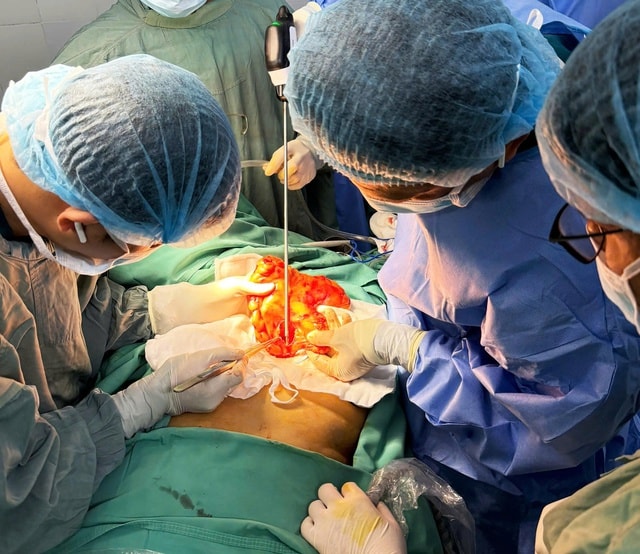 TPHCM từ thành phố nghĩa tình đến trung tâm du lịch y tế hàng đầu ASEAN- Ảnh 3. TPHCM từ thành phố nghĩa tình đến trung tâm du lịch y tế hàng đầu ASEAN- Ảnh 3.