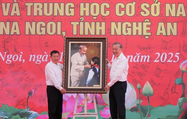 Tổng Bí thư Tô Lâm dự Lễ khởi công xây dựng Trường Phổ thông nội trú liên cấp TH và THCS Na Ngoi- Ảnh 5. Tổng Bí thư Tô Lâm dự Lễ khởi công xây dựng Trường Phổ thông nội trú liên cấp TH và THCS Na Ngoi- Ảnh 5.