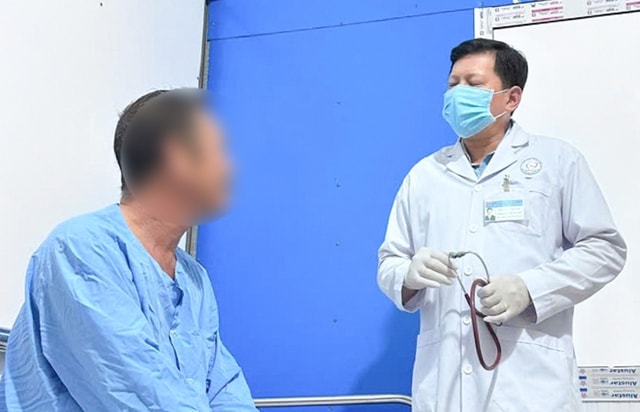 Bệnh viện Chợ Rẫy phối hợp với y tế cơ sở cứu sống 2 bệnh nhân đột quỵ tại Phú Quốc- Ảnh 2. Bệnh viện Chợ Rẫy phối hợp với y tế cơ sở cứu sống 2 bệnh nhân đột quỵ tại Phú Quốc- Ảnh 2.