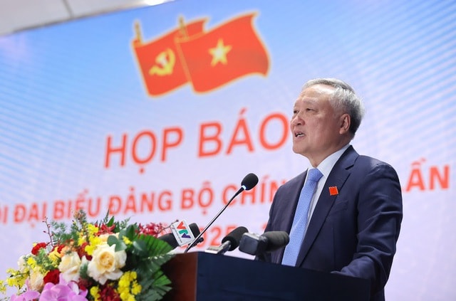 Chính phủ không né tránh mà luôn đối mặt, giải quyết những vấn đề đã tồn tại nhiều năm- Ảnh 3. Chính phủ không né tránh mà luôn đối mặt, giải quyết những vấn đề đã tồn tại nhiều năm- Ảnh 3.