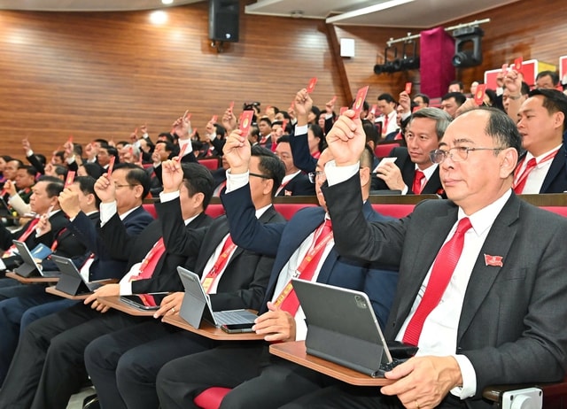 Đảng bộ TPHCM: Tiên phong, sáng tạo trong góp ý xây dựng Văn kiện trình Đại hội XIV của Đảng- Ảnh 3. Đảng bộ TPHCM: Tiên phong, sáng tạo trong góp ý xây dựng Văn kiện trình Đại hội XIV của Đảng- Ảnh 3.