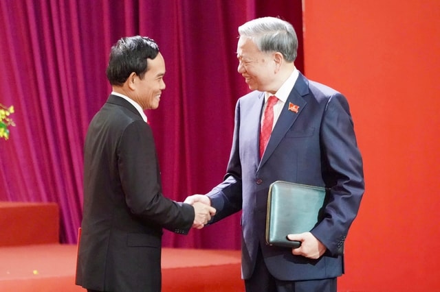 Tổng Bí thư Tô Lâm tin tưởng TPHCM sẽ vươn lên mạnh mẽ, hiện thực hóa khát vọng phát triển mới- Ảnh 5. Tổng Bí thư Tô Lâm tin tưởng TPHCM sẽ vươn lên mạnh mẽ, hiện thực hóa khát vọng phát triển mới- Ảnh 5.