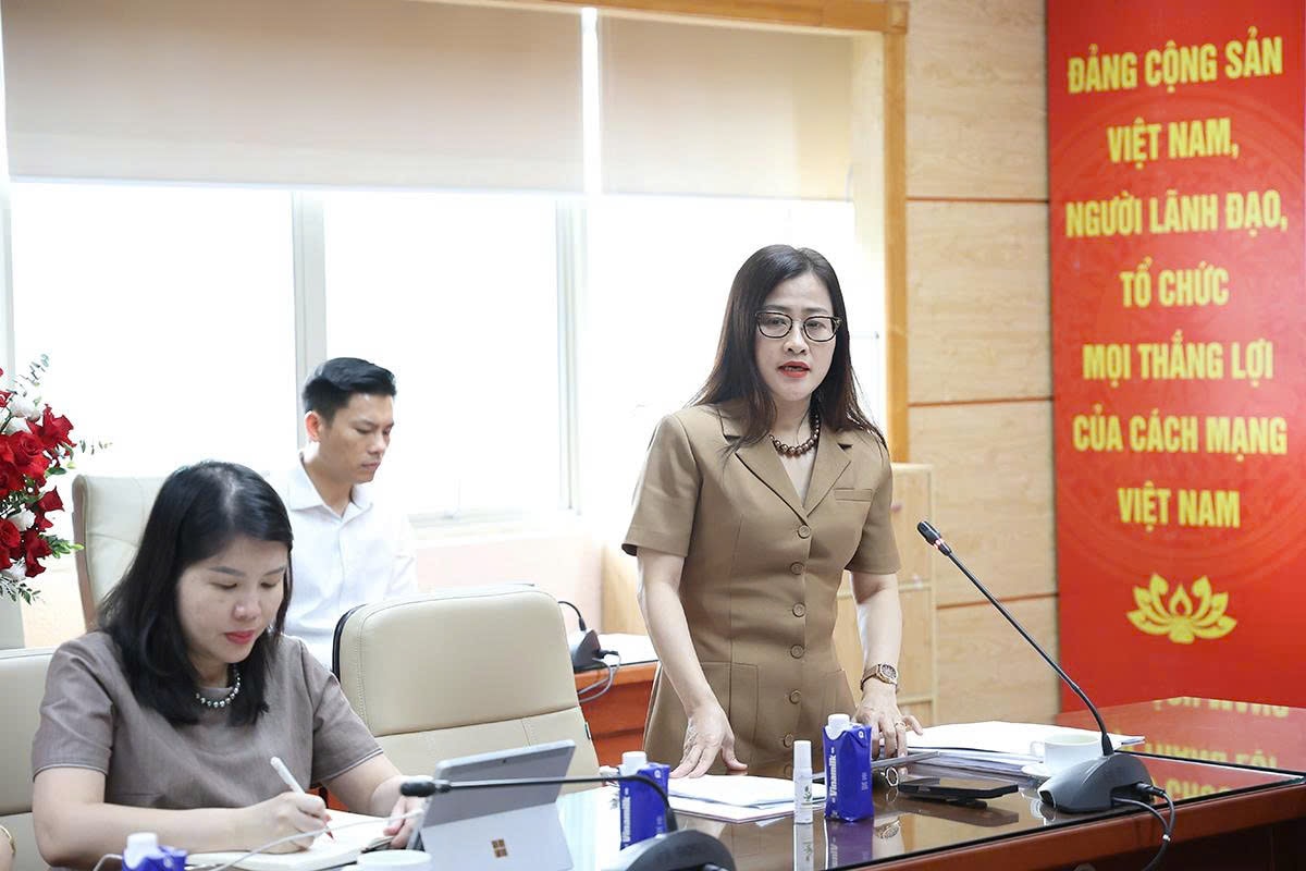 Thứ trưởng Thường trực Bộ Y tế Vũ Mạnh Hà làm việc với Vụ Bảo hiểm Y tế- Ảnh 2. Thứ trưởng Thường trực Bộ Y tế Vũ Mạnh Hà làm việc với Vụ Bảo hiểm Y tế- Ảnh 2.