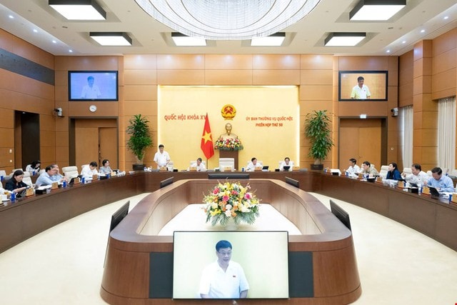 Chính phủ đặt mục tiêu GDP tăng 10% năm 2026- Ảnh 1. Chính phủ đặt mục tiêu GDP tăng 10% năm 2026- Ảnh 1.