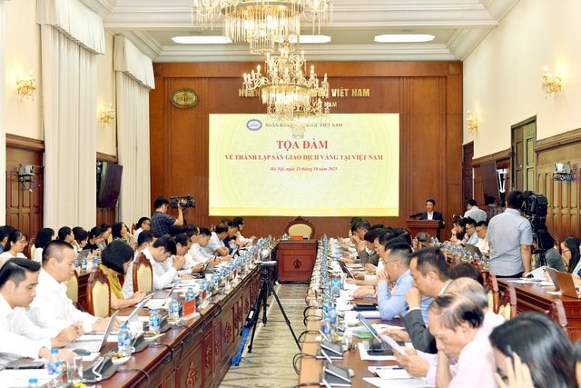 Giá vàng tăng 'nóng', NHNN thông tin về thời điểm thành lập sàn giao dịch vàng- Ảnh 1. Giá vàng tăng 'nóng', NHNN thông tin về thời điểm thành lập sàn giao dịch vàng- Ảnh 1.