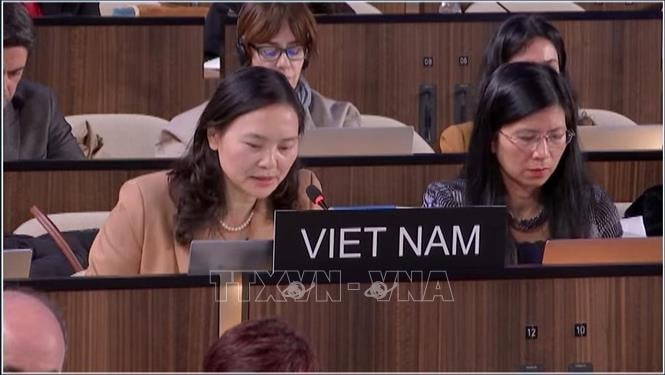 UNESCO thông qua sáng kiến của Việt Nam về 'Thập kỷ quốc tế về Văn hóa vì phát triển bền vững'- Ảnh 1. UNESCO thông qua sáng kiến của Việt Nam về 'Thập kỷ quốc tế về Văn hóa vì phát triển bền vững'- Ảnh 1.