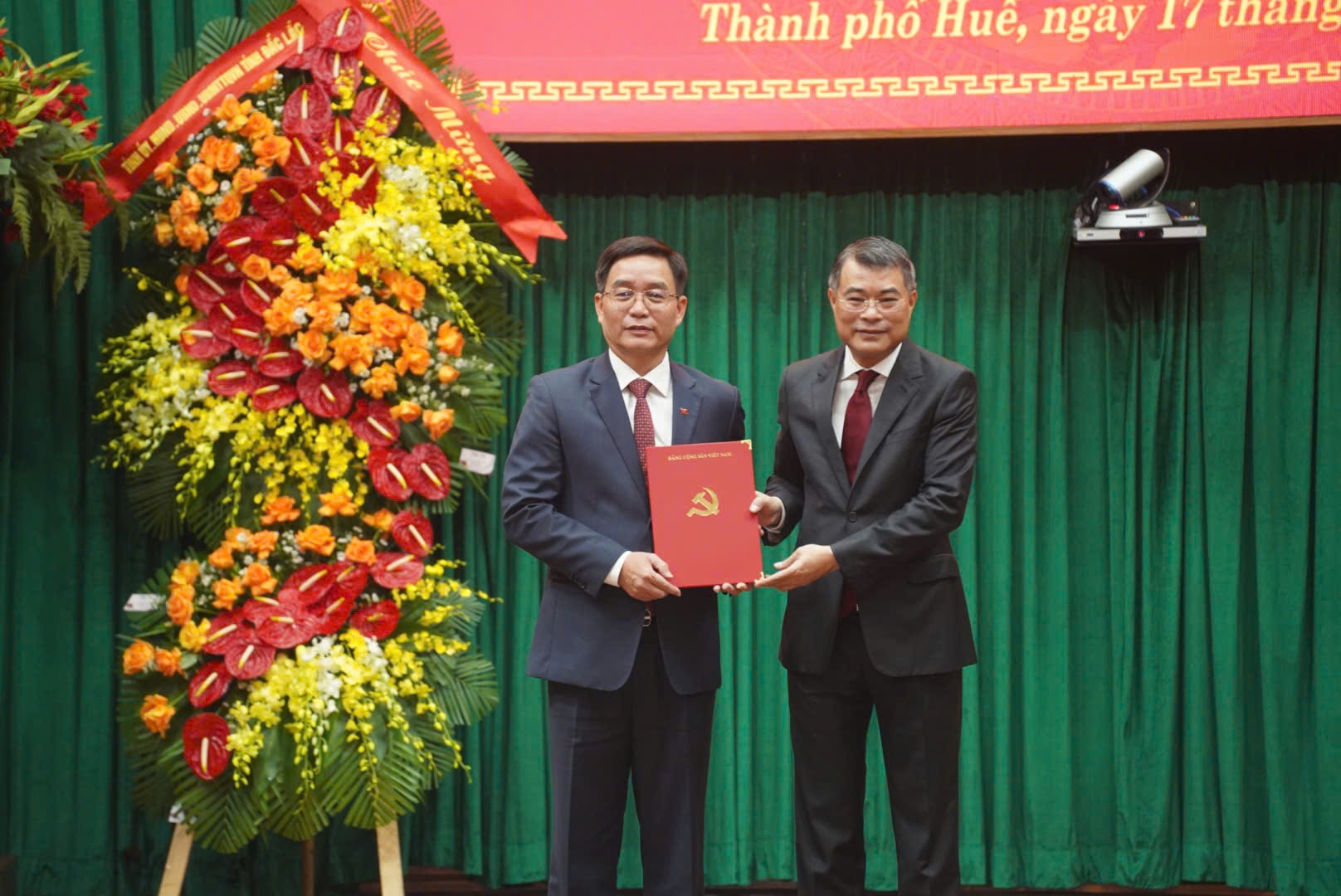 Ông Nguyễn Đình Trung giữ chức Bí thư Thành ủy Huế- Ảnh 1.