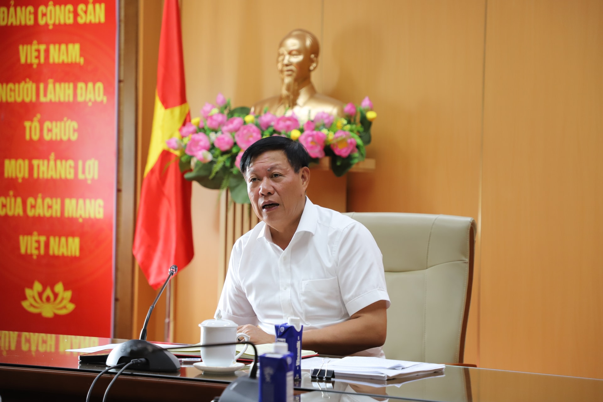 Xây dựng Nghị định mới về quản lý an toàn thực phẩm theo hướng tiếp tục cắt giảm, đơn giản hóa thủ tục hành chính- Ảnh 1. Xây dựng Nghị định mới về quản lý an toàn thực phẩm theo hướng tiếp tục cắt giảm, đơn giản hóa thủ tục hành chính- Ảnh 1.