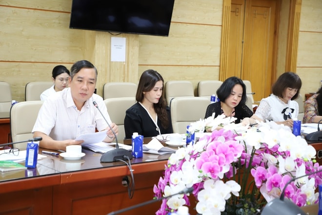 Xây dựng Nghị định mới về quản lý an toàn thực phẩm theo hướng tiếp tục cắt giảm, đơn giản hóa thủ tục hành chính- Ảnh 4. Xây dựng Nghị định mới về quản lý an toàn thực phẩm theo hướng tiếp tục cắt giảm, đơn giản hóa thủ tục hành chính- Ảnh 4.