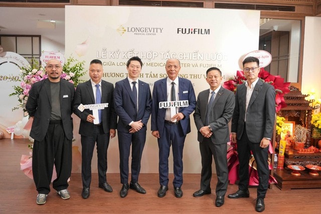 Longevity Medical Center hợp tác chiến lược cùng Fujifilm: Nâng tầm chăm sóc sức khỏe với công nghệ tiên phong- Ảnh 10. Longevity Medical Center hợp tác chiến lược cùng Fujifilm: Nâng tầm chăm sóc sức khỏe với công nghệ tiên phong- Ảnh 10.