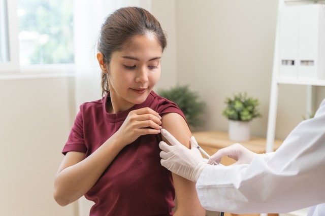 Mùa mưa kéo dài 2025: Nguy cơ dịch cúm tăng cao- Ảnh 2.