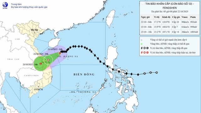 Bão số 12 di chuyển chậm lại do tương tác với không khí lạnh- Ảnh 2. Bão số 12 di chuyển chậm lại do tương tác với không khí lạnh- Ảnh 2.
