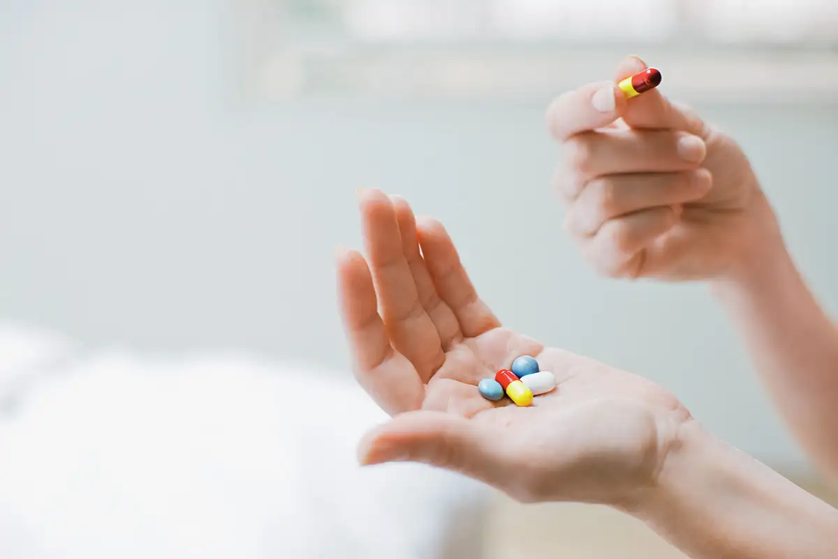 Mất trí nhớ do tự ý dùng thuốc: Cảnh báo nguy cơ từ chính tủ thuốc gia đình- Ảnh 2. Mất trí nhớ do tự ý dùng thuốc: Cảnh báo nguy cơ từ chính tủ thuốc gia đình- Ảnh 2.