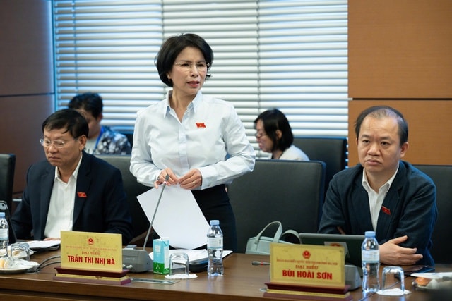 ĐBQH kiến nghị bổ sung quy định về chính sách dân số đối với trẻ em- Ảnh 1. ĐBQH kiến nghị bổ sung quy định về chính sách dân số đối với trẻ em- Ảnh 1.