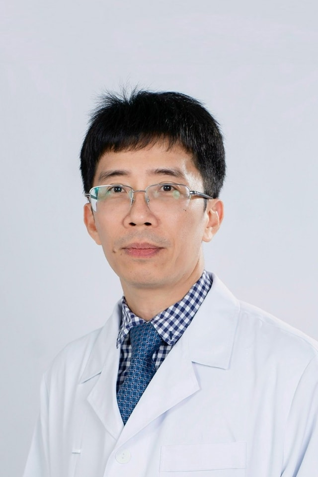 Chuyên gia hàng đầu về đột quỵ là ứng viên Giáo sư với 52 bài báo quốc tế uy tín- Ảnh 1. Chuyên gia hàng đầu về đột quỵ là ứng viên Giáo sư với 52 bài báo quốc tế uy tín- Ảnh 1.