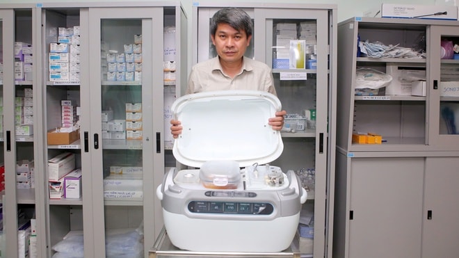 Lần đầu tiên thực hiện thành công ca ghép thận sử dụng máy bảo quản thận hạ nhiệt có kiểm soát- Ảnh 2. Lần đầu tiên thực hiện thành công ca ghép thận sử dụng máy bảo quản thận hạ nhiệt có kiểm soát- Ảnh 2.