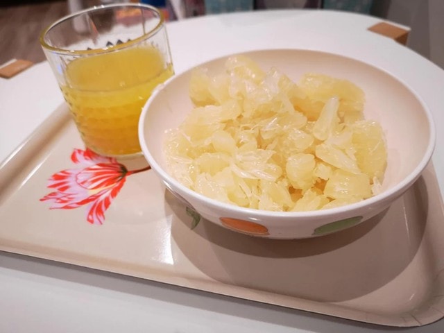 Nên uống nước ép bưởi hay ăn bưởi nguyên múi?- Ảnh 2. Nên uống nước ép bưởi hay ăn bưởi nguyên múi?- Ảnh 2.