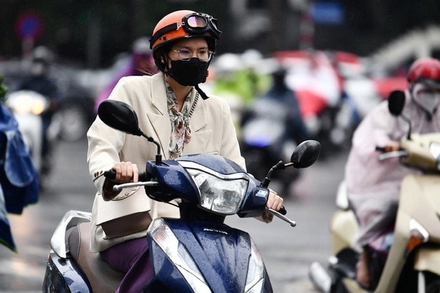 Miền Bắc trời rét, miền Trung vẫn còn mưa lớn- Ảnh 2. Miền Bắc trời rét, miền Trung vẫn còn mưa lớn- Ảnh 2.