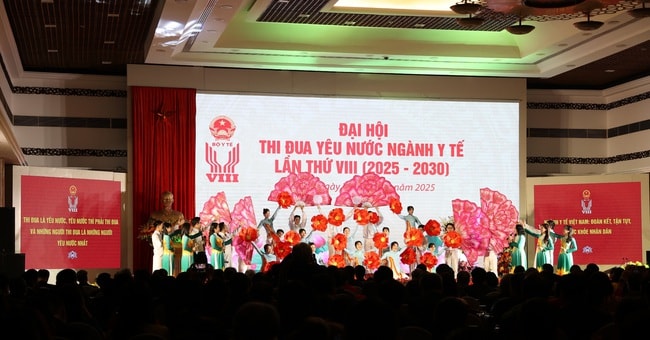 Đại hội thi đua yêu nước ngành Y tế lần thứ VIII: Đoàn kết - Sáng tạo - Tự tin bước vào kỷ nguyên vươn mình- Ảnh 3.