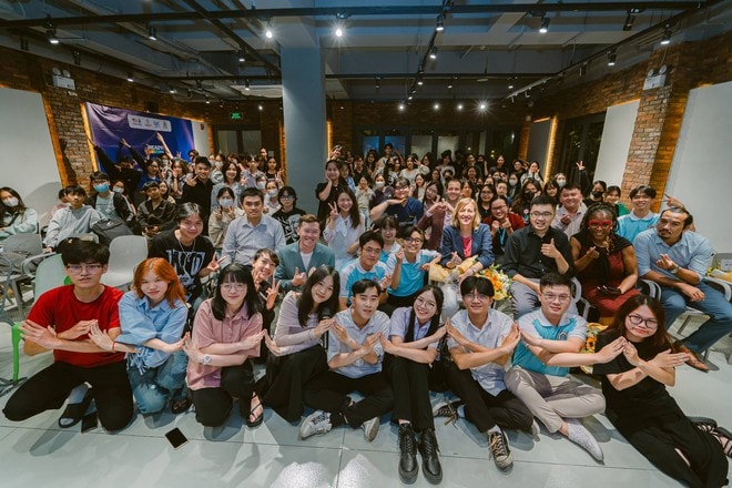 Từ TikTok đến 'Thuốc là sự sống': Câu chuyện của chàng tiếp cận viên cộng đồng HIV/AIDS trong mùa dịch- Ảnh 5. Từ TikTok đến 'Thuốc là sự sống': Câu chuyện của chàng tiếp cận viên cộng đồng HIV/AIDS trong mùa dịch- Ảnh 5.