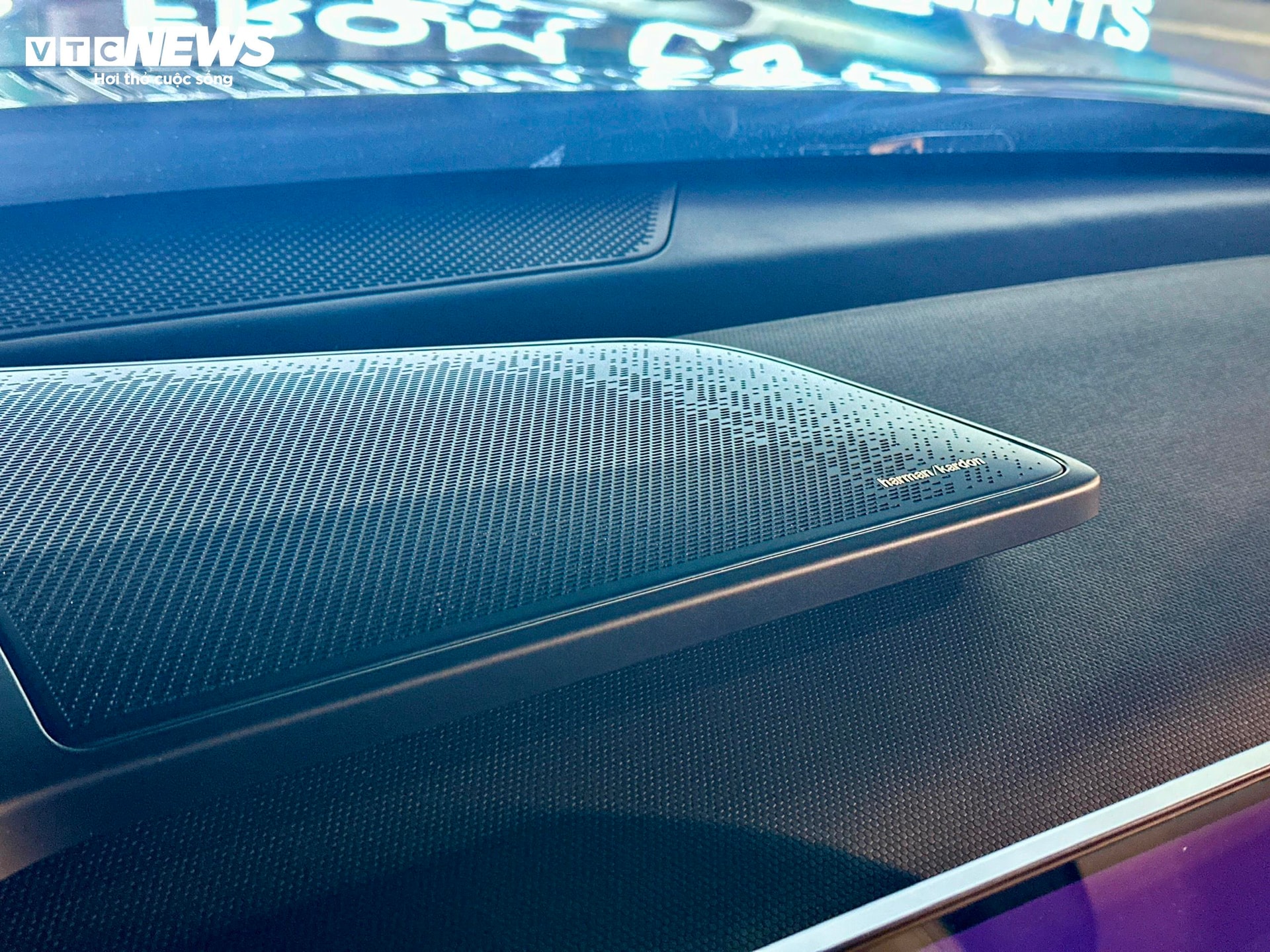 SUV hybrid từng lập kỷ lục Guiness về quãng đường di chuyển có mặt tại Việt Nam - 6