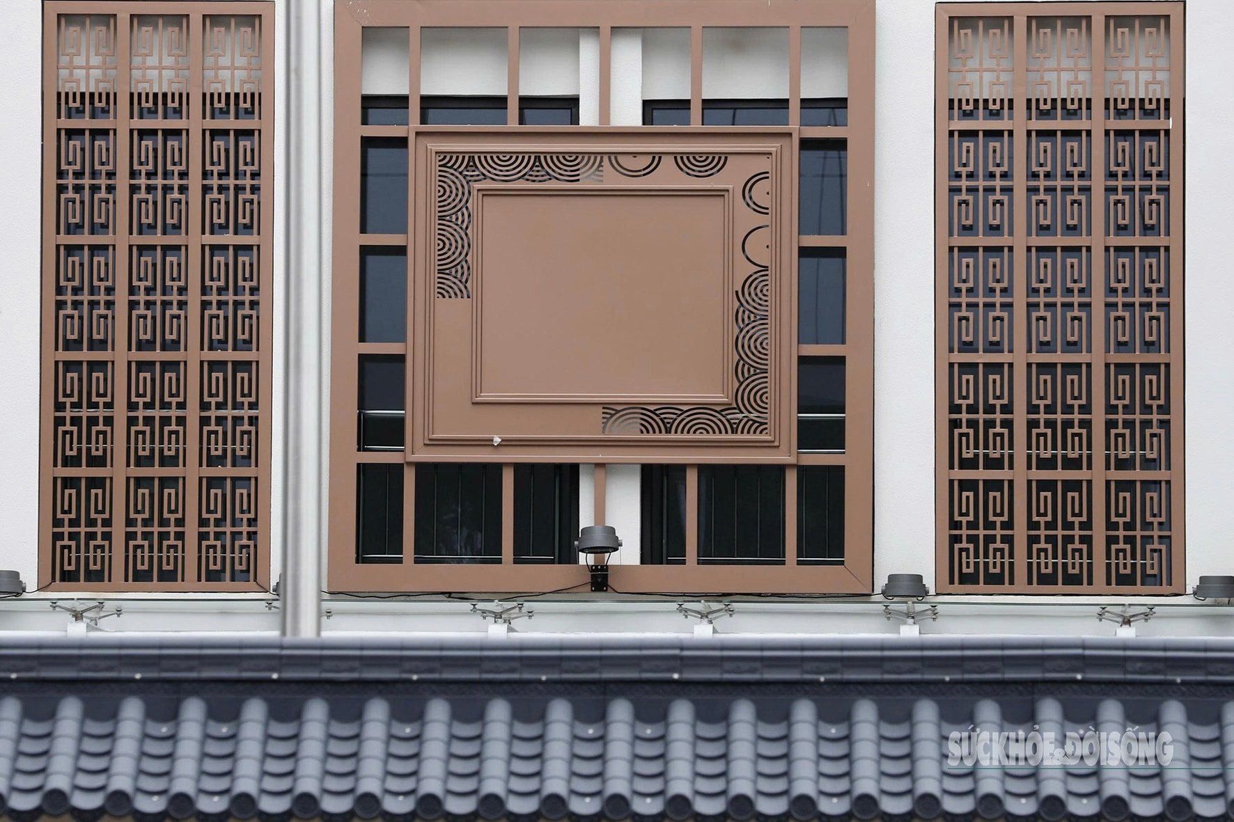 Nhà hoang giữa phố 'lột xác' ngoạn mục- Ảnh 7.