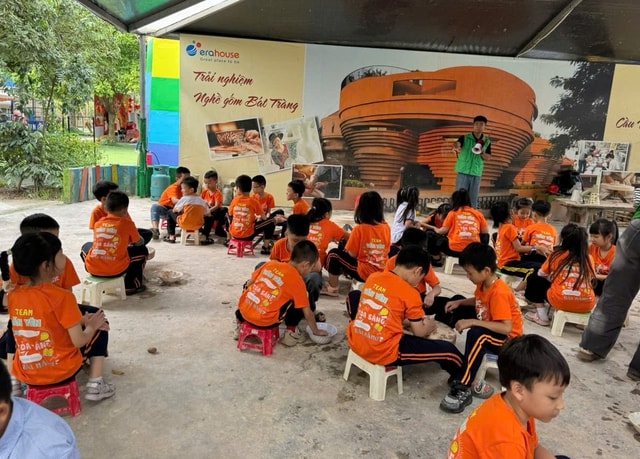 Học sinh đi tham quan, trải nghiệm: Cần lưu ý gì để đảm bảo an toàn? - Ảnh 3.