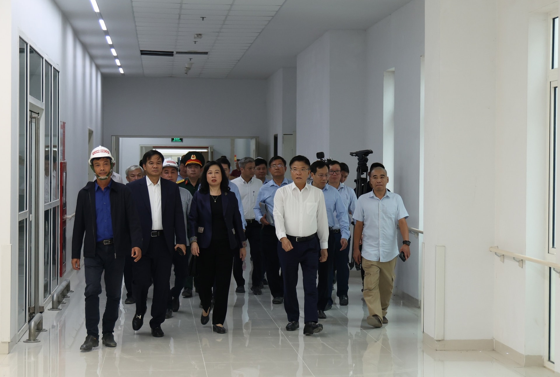 'Cơ sở 2 Bệnh viện Bạch Mai và Việt Đức được cả xã hội quan tâm, cần cố gắng hơn để sớm hoàn thành'- Ảnh 1. 'Cơ sở 2 Bệnh viện Bạch Mai và Việt Đức được cả xã hội quan tâm, cần cố gắng hơn để sớm hoàn thành'- Ảnh 1.