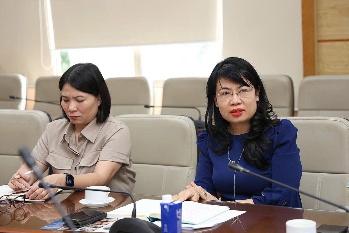 Thứ trưởng Thường trực Bộ Y tế Vũ Mạnh Hà tiếp Tổ chức Facing The World- Ảnh 4. Thứ trưởng Thường trực Bộ Y tế Vũ Mạnh Hà tiếp Tổ chức Facing The World- Ảnh 4.