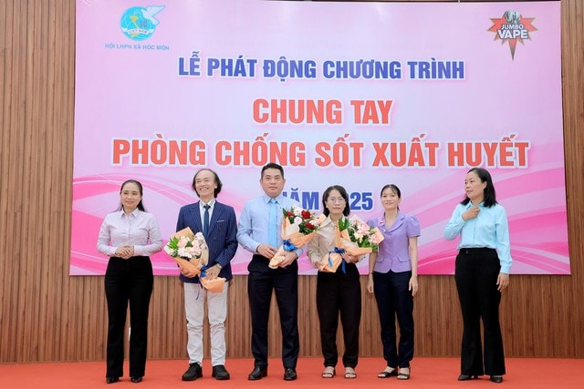Phòng chống dịch bệnh sốt xuất huyết: cần sự chung tay của người dân và cộng đồng- Ảnh 1.