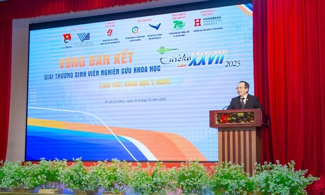 Hơn 400 sinh viên tranh tài Giải thưởng Euréka 2025 lĩnh vực Y Dược- Ảnh 2. Hơn 400 sinh viên tranh tài Giải thưởng Euréka 2025 lĩnh vực Y Dược- Ảnh 2.