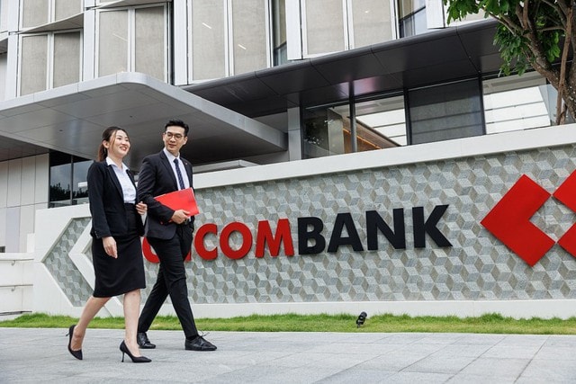 Techcombank tiếp tục chào bán 2.000 tỷ đồng trái phiếu- Ảnh 1.