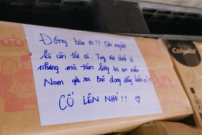 TPHCM tiếp tục gửi 70 tấn hàng cứu trợ hỗ trợ đồng bào vùng bão, lũ- Ảnh 3.