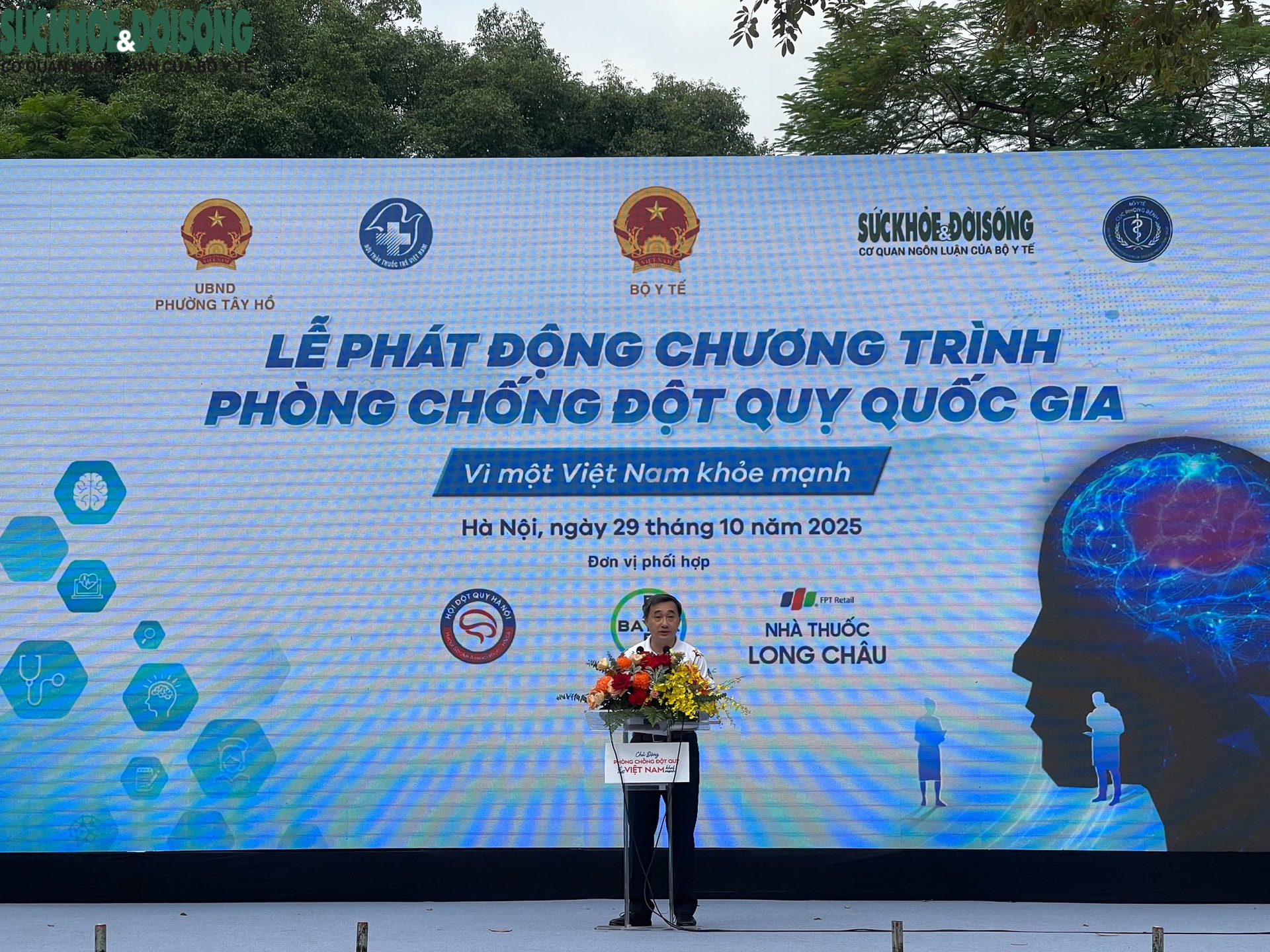 Thứ trưởng Bộ Y tế: Đột quỵ đang là nguyên nhân hàng đầu gây tử vong và tàn tật tại Việt Nam- Ảnh 1. Thứ trưởng Bộ Y tế: Đột quỵ đang là nguyên nhân hàng đầu gây tử vong và tàn tật tại Việt Nam- Ảnh 1.