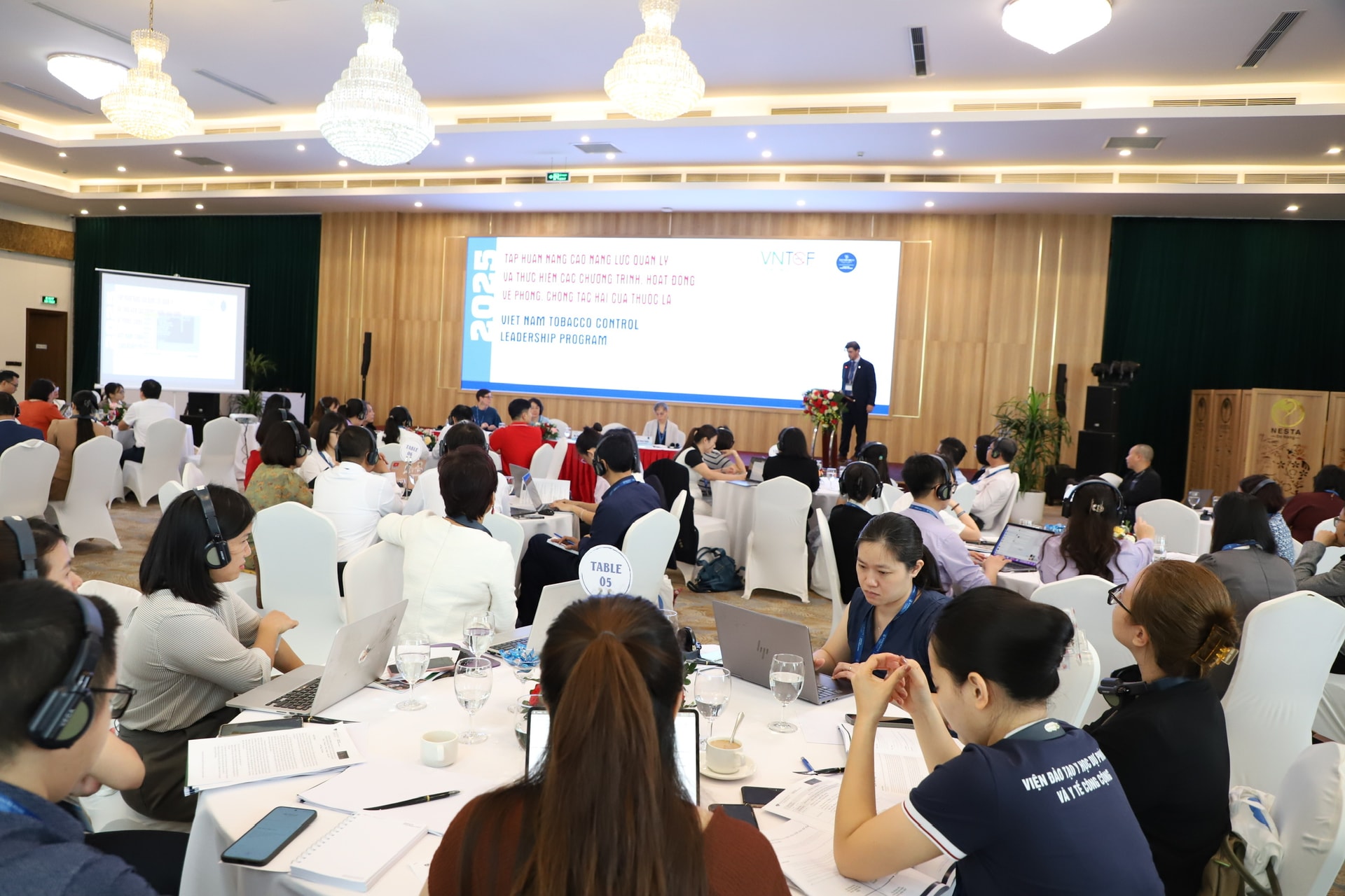 Chuyên gia quốc tế đào tạo, nâng cao năng lực phòng chống tác hại của thuốc lá cho Việt Nam- Ảnh 2.