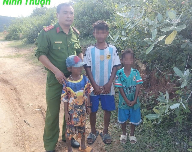 Phát hiện 3 trẻ em chặn xe, ném đá lên đường cao tốc Cam Lâm - Vĩnh Hảo- Ảnh 2.