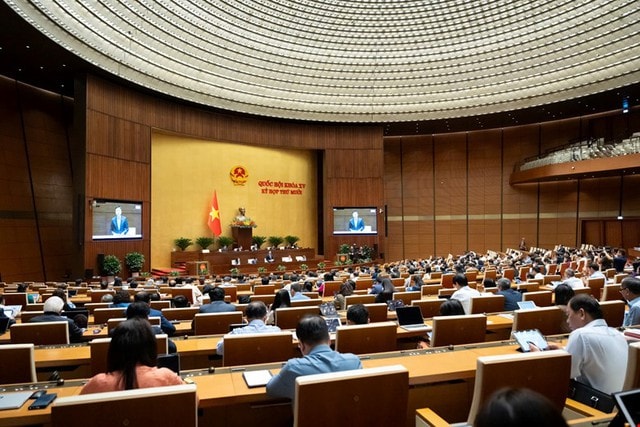 Chính phủ triển khai nhiều biện pháp để kiểm soát thị trường vàng, bình ổn giá nhà- Ảnh 1. Chính phủ triển khai nhiều biện pháp để kiểm soát thị trường vàng, bình ổn giá nhà- Ảnh 1.