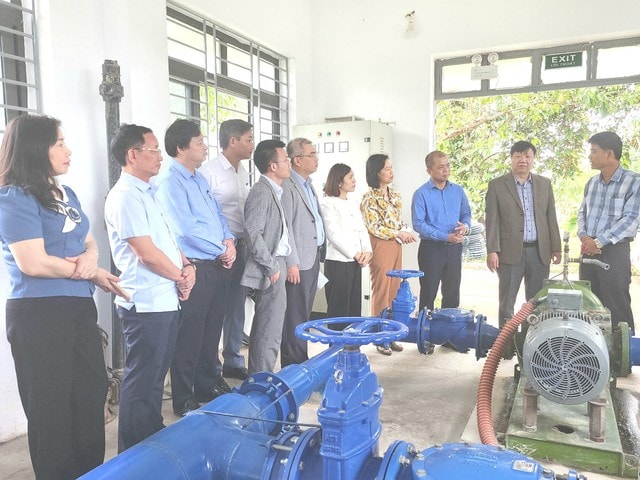 Đoàn Bộ Y tế kiểm tra công tác phòng, chống dịch sau bão, lũ tại Thanh Hóa- Ảnh 5.