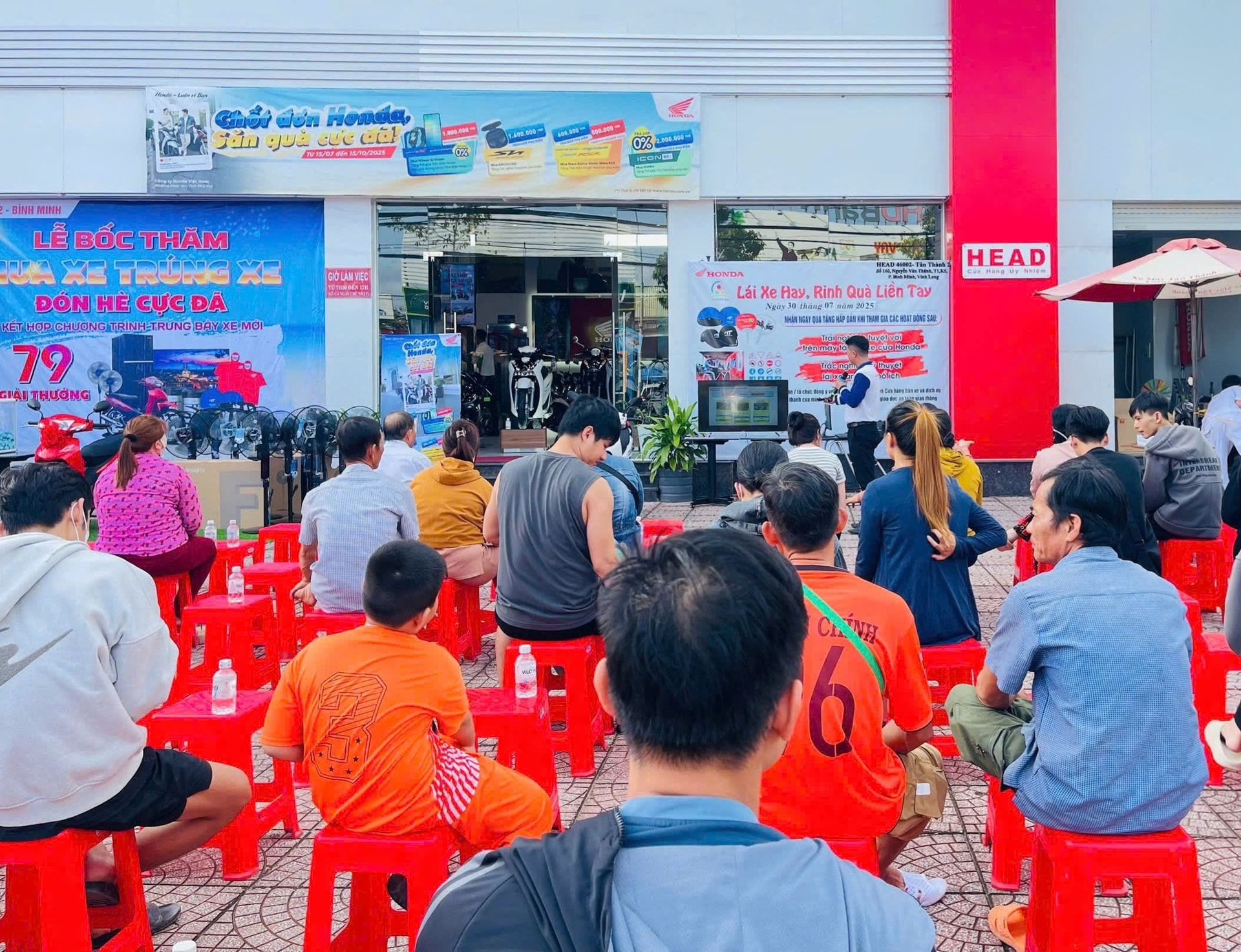 HEAD Tân Thành 2 (Vĩnh Long) tổ chức hoạt động đào tạo ATGT quý 3 cho người dân.