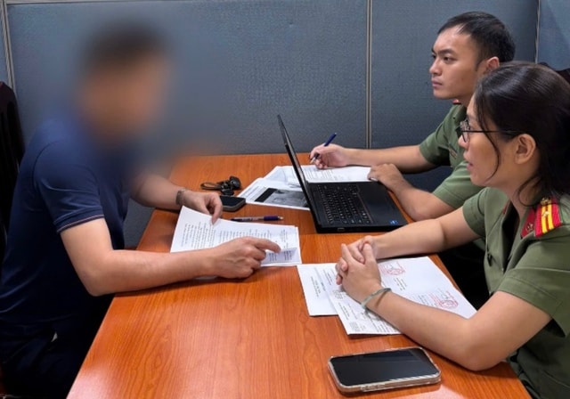 Xử phạt người đăng tin sai sự thật về vụ án cơ quan công an đang điều tra- Ảnh 1. Xử phạt người đăng tin sai sự thật về vụ án cơ quan công an đang điều tra- Ảnh 1.