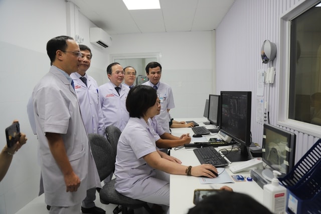 Thứ trưởng Nguyễn Tri Thức: Chăm sóc người cao tuổi phải toàn diện, chuẩn hóa và chuyên nghiệp- Ảnh 2. Thứ trưởng Nguyễn Tri Thức: Chăm sóc người cao tuổi phải toàn diện, chuẩn hóa và chuyên nghiệp- Ảnh 2.