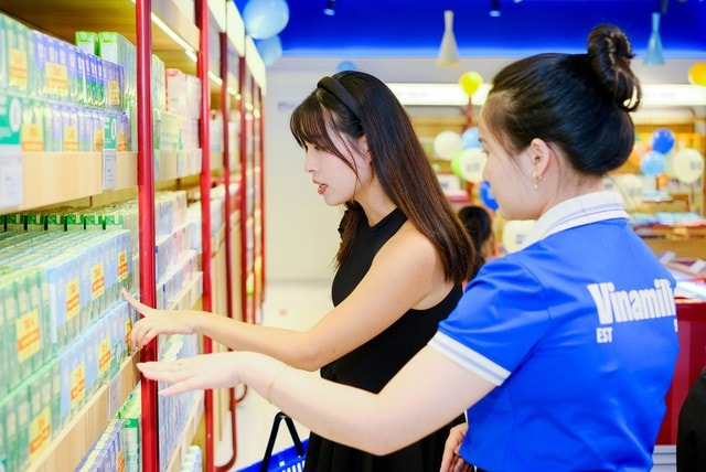 Hiệu quả chuyển đổi số, gia tăng độ phủ hệ thống cửa hàng giúp Vinamilk tăng tốc doanh thu trong quý 3- Ảnh 1. Hiệu quả chuyển đổi số, gia tăng độ phủ hệ thống cửa hàng giúp Vinamilk tăng tốc doanh thu trong quý 3- Ảnh 1.